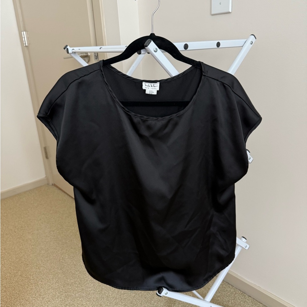 Nicole Miller Black Flutter Sleeve Blouse Relaxed Fit